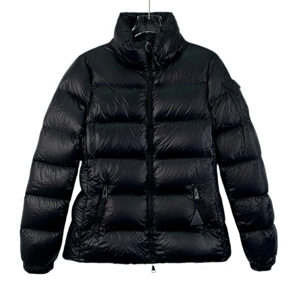 CW0323 Moncler Black Down Puffer Jacket With Zippered Pockets & Logo Patch - Picture 1 of 8